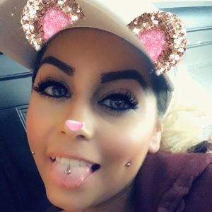 Meet your Posher, Jazmine